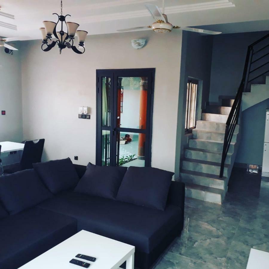 Residence L'Escale Equipements Moderne Bamako Esterno foto